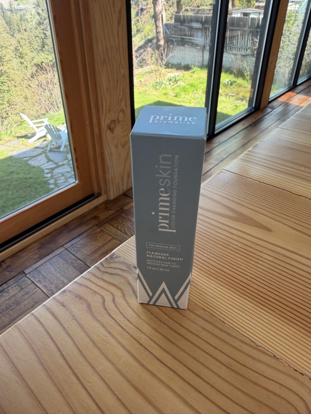 Color-Adapting Face Serum & Foundation — Cream Shade